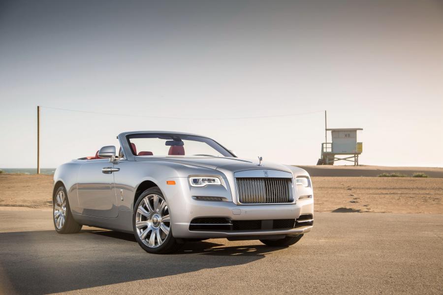  Rolls-Royce Dawn 2016 года  (US) (фото 7 из 30)